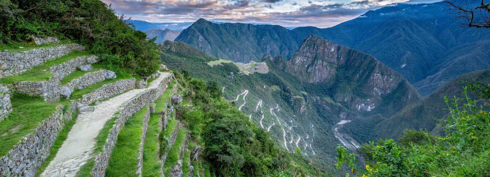 Short-Inca-Trail-to-Machu-Picchu