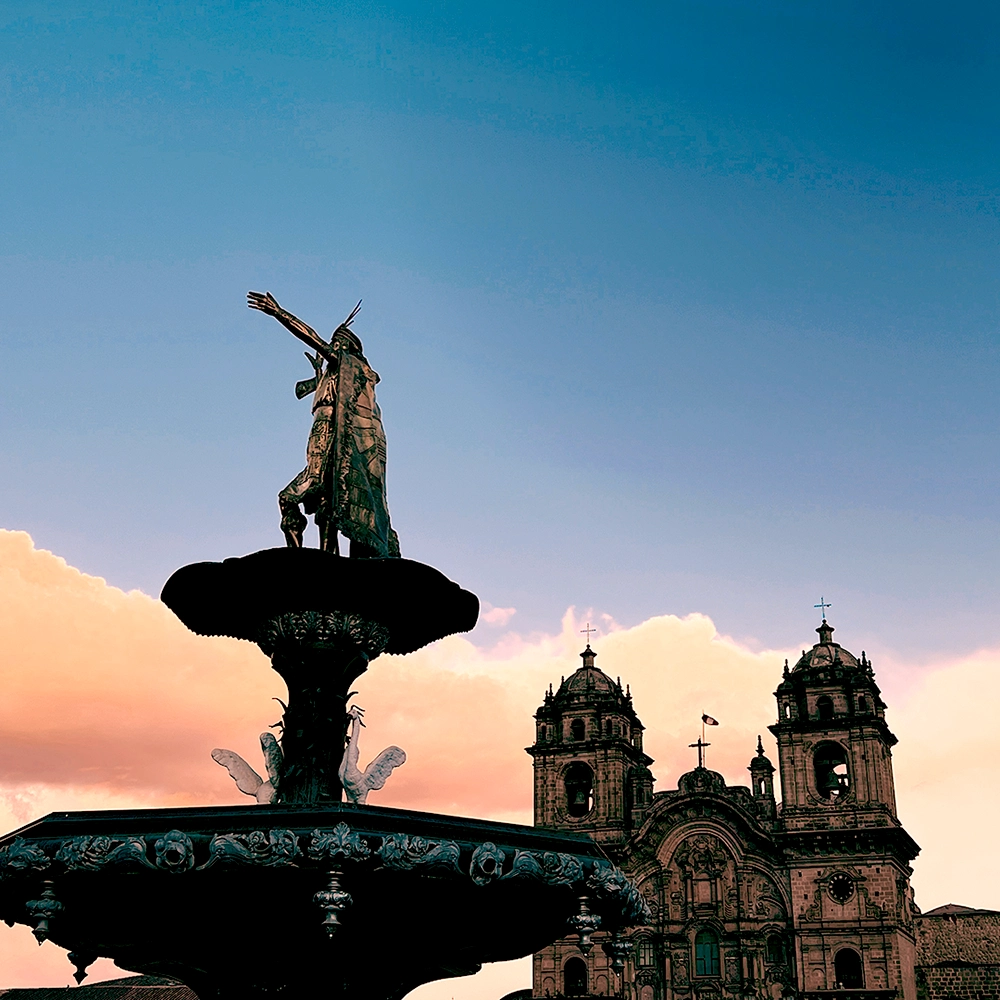 inca square cusco peru
