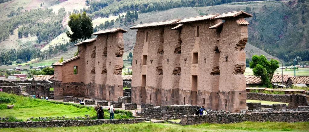 raqchi cusco tour