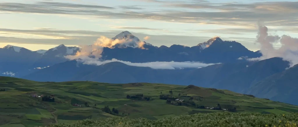 sacred valley cusco peru
