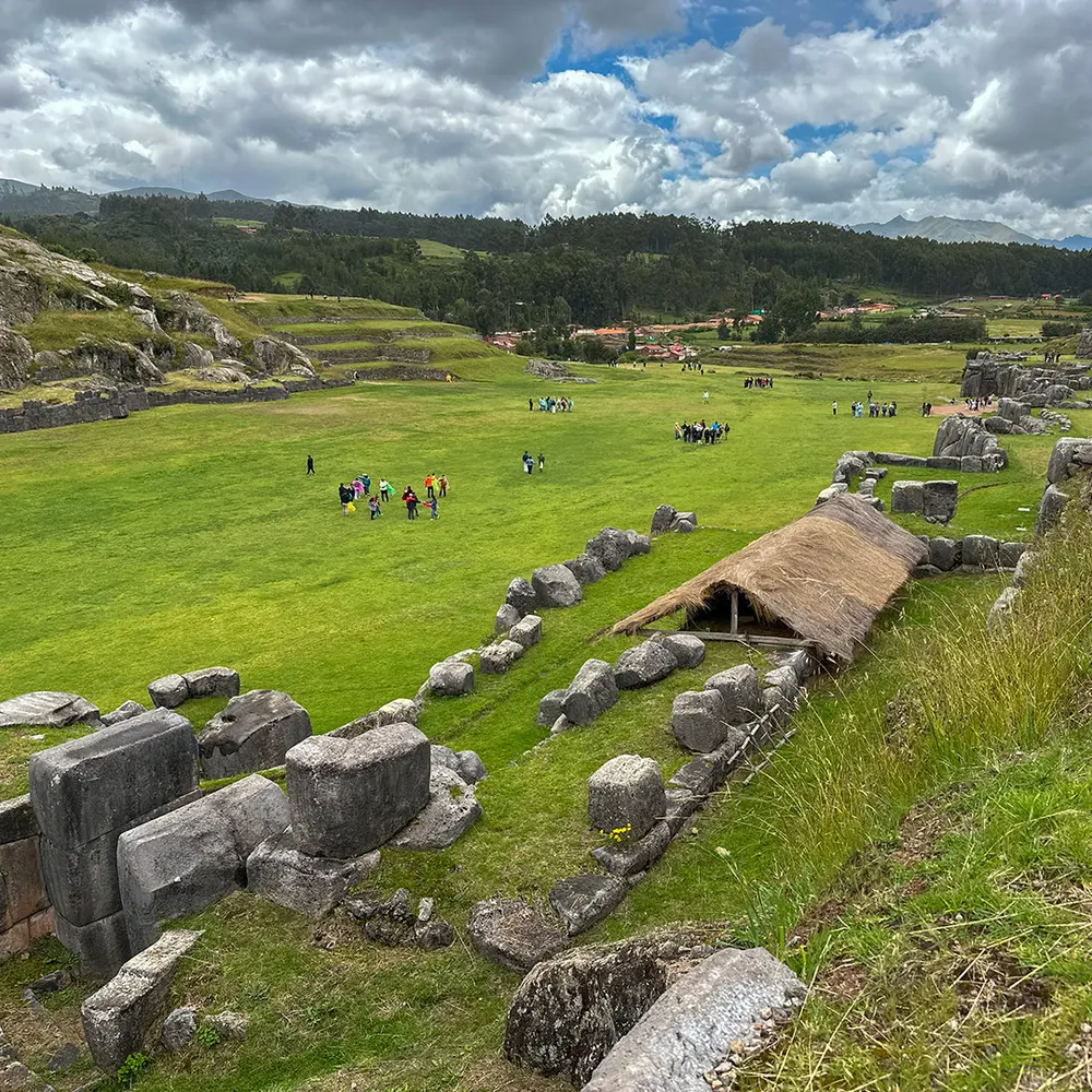 sacsayhuaman cusco archaeological site