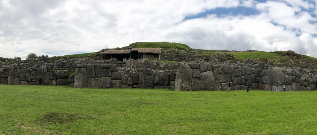 Sacsayhuaman