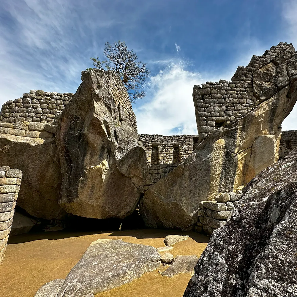 The surrounding Apus and the Urubamba gorge — shaping Machu Picchu's spiritual meaning