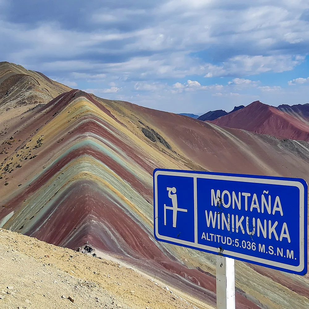 vinicunca peru travel rainbow mountain