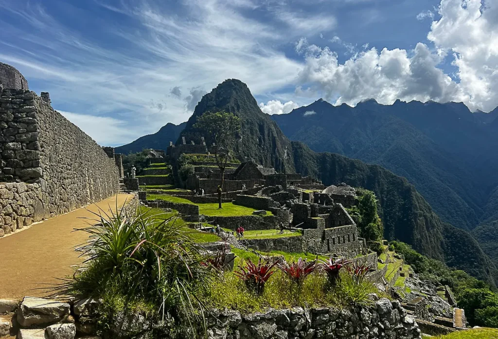 archaeological inca site machu picchu Peru