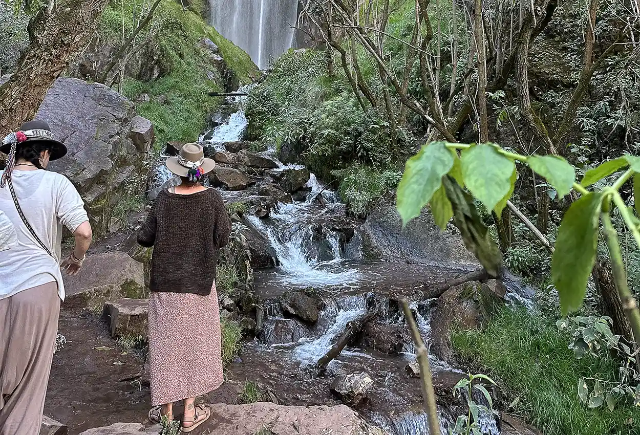 cusco, poc poc, Sacred Valley, waterfall IMG 4911 2